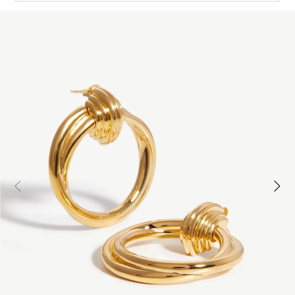 NWOT Missoma 18k gold plated Lucy Williams front facing hoops with box - Picture 4 of 8